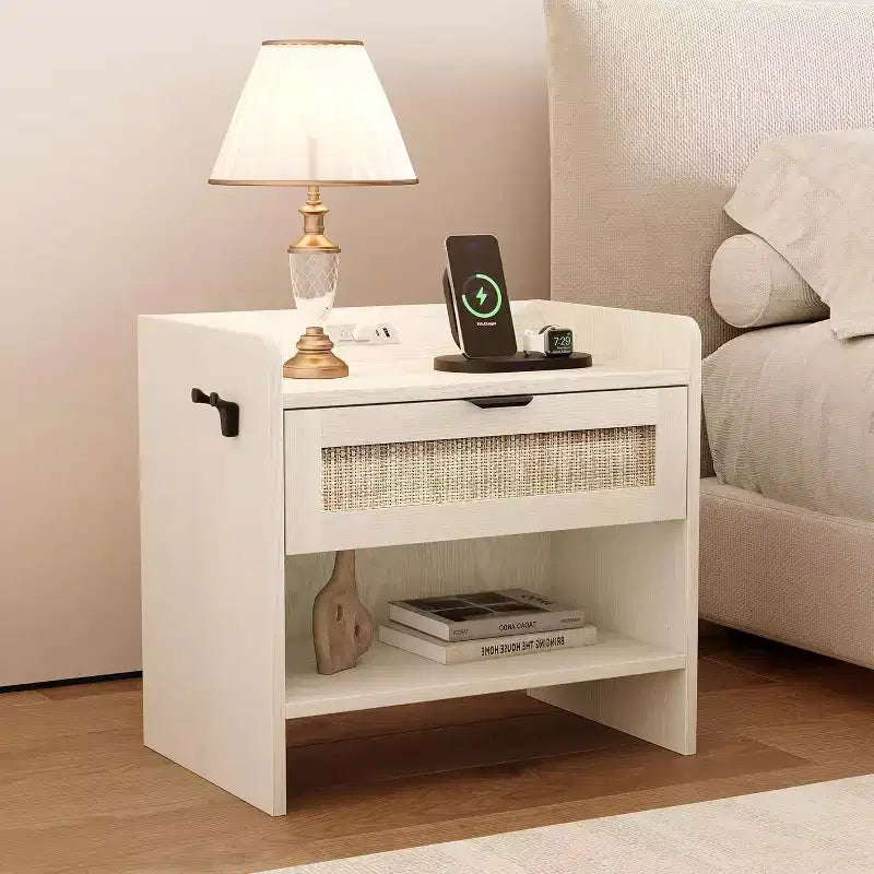 Table de chevet en rotin