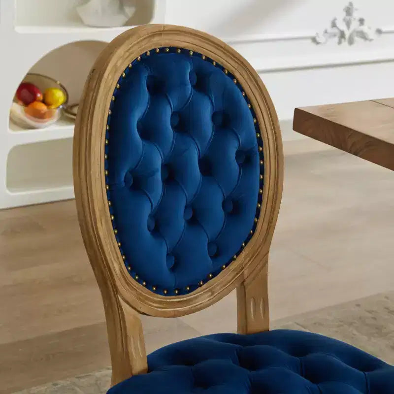 Chaises de salle à manger capitonnées de style français
