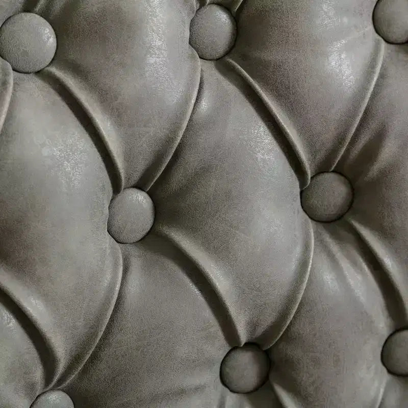 Chaises de salle à manger capitonnées de style français
