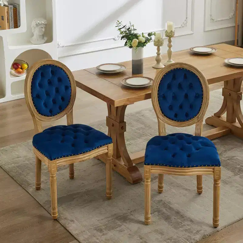 Chaises de salle à manger capitonnées de style français