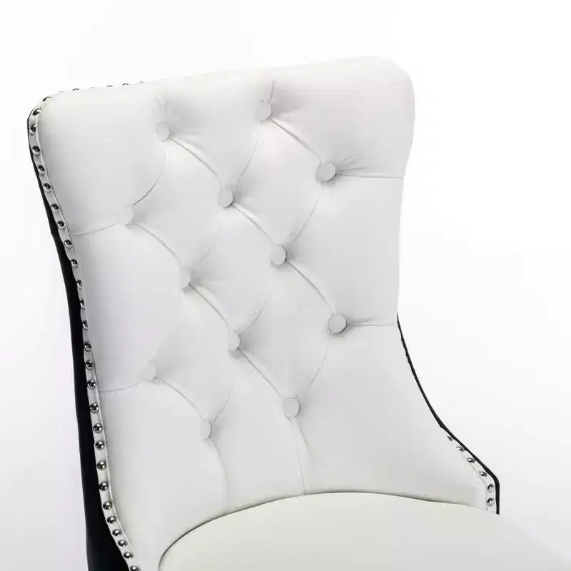 Chaises de salle à manger capitonnées et toniques