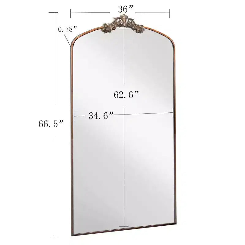 Miroir arqué pleine longueur avec cadre en métal