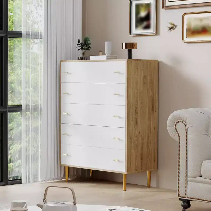 Commode à tiroirs avec poignées en barre