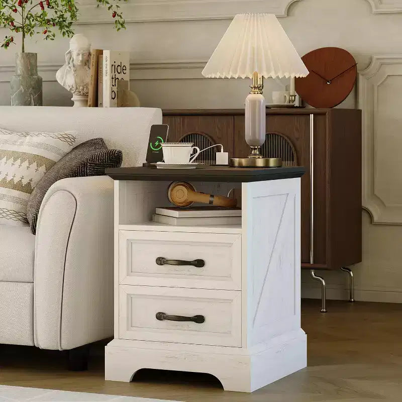 Table de chevet rustique de ferme